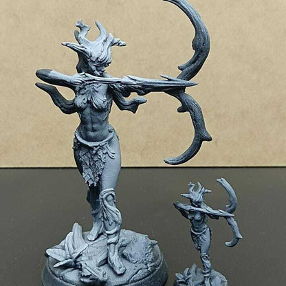 Trench Crusade Kompatibel- Huntress of the Left(Proxy) - Seven Headed Serpent