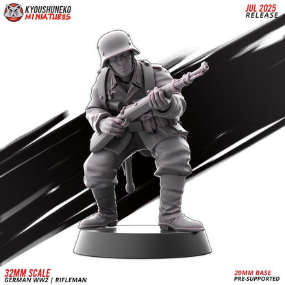 Weird War Infantry Squad – Riflemen (7 Miniatures) – 28mm Sci-Fi WWII Tabletop Proxies