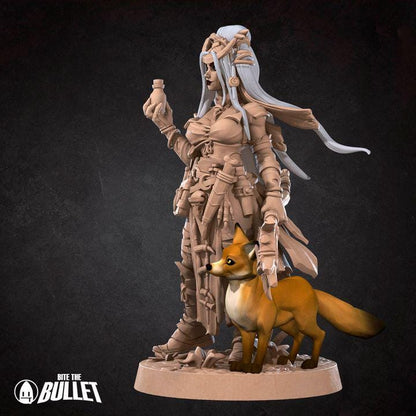 Human Witch Miniature - Fantasy RPG Character - Tabletop RPG Mini - 32mm Resin Miniature - Sorceres Wizard Mini
