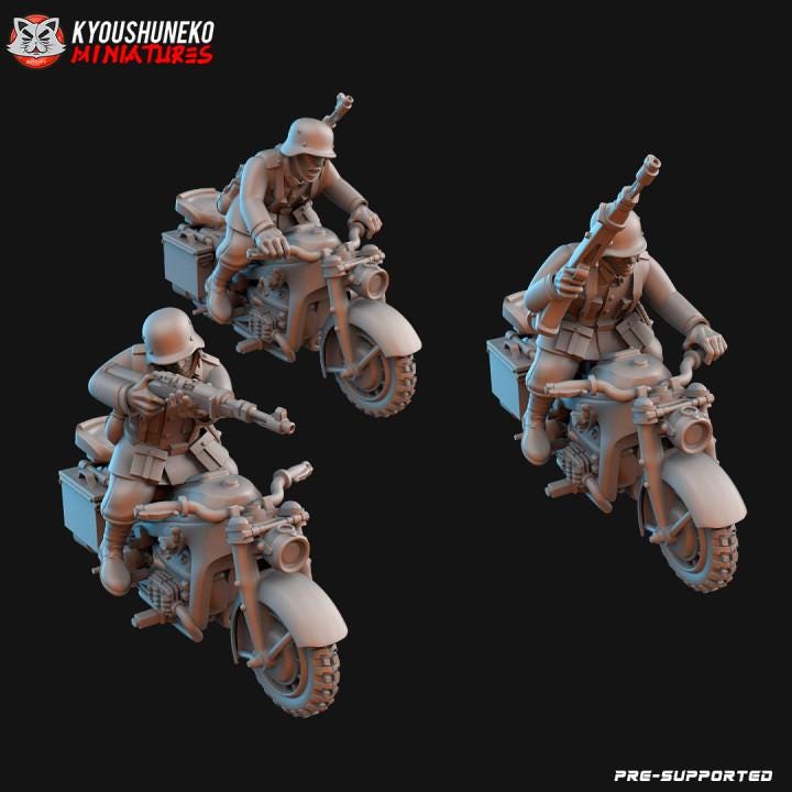 Weird War Zundap Motorcycle – Biker Unit – 32mm Sci-Fi WWII Tabletop Proxies