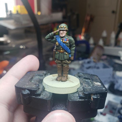 4 Minatures Grimdark Trench Warfare Miniatures – USMC General – Tabletop Figures Wargame 32mm Konflikt 47 kompatibel